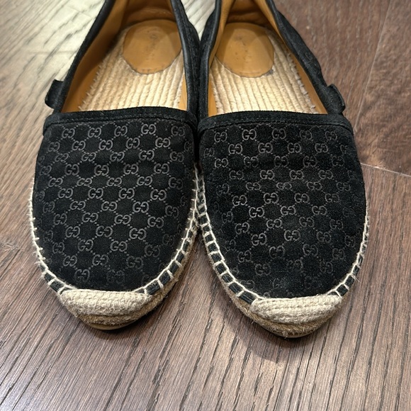 Worn few times - Picture 2 of 5